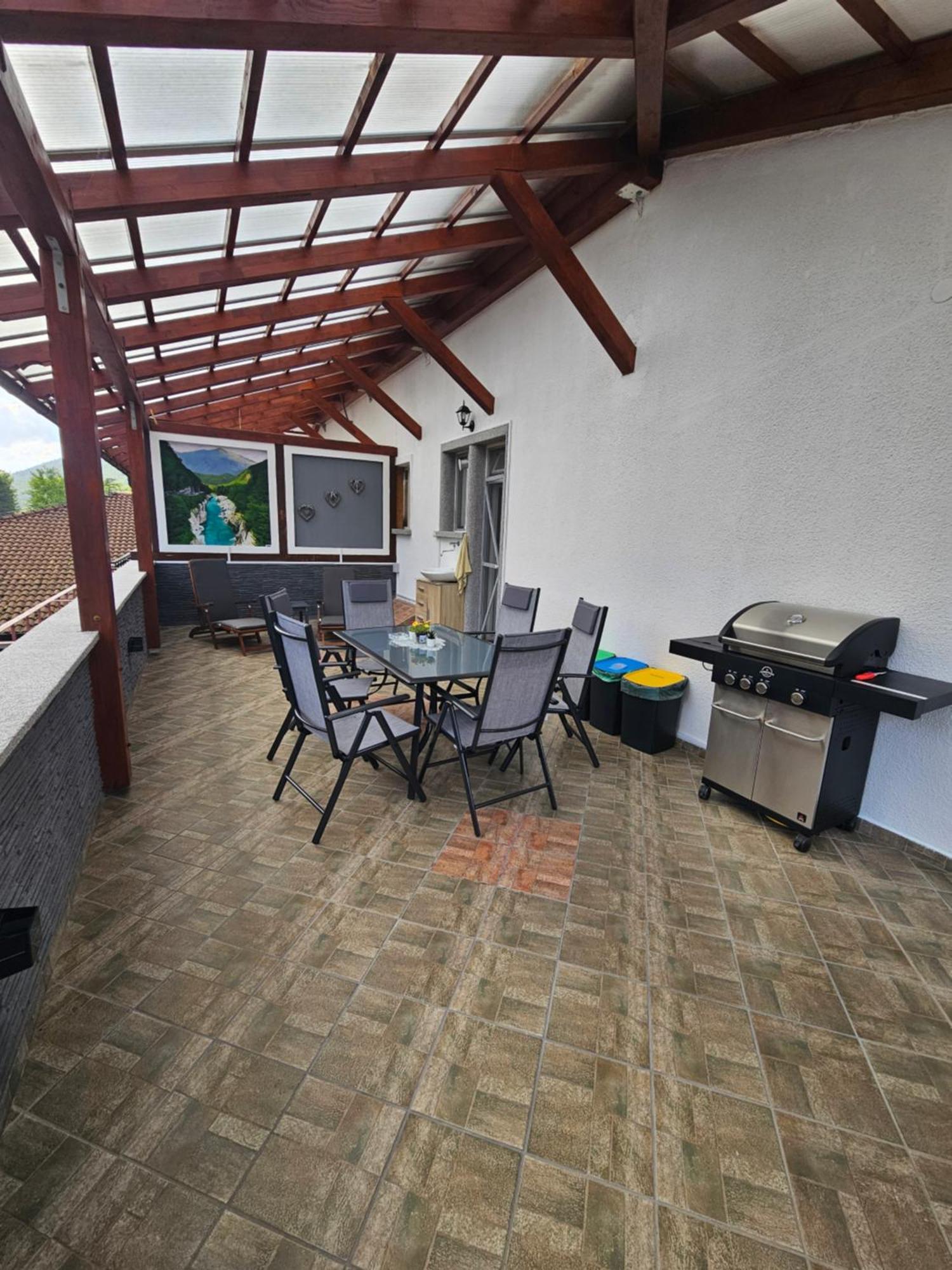 Smaragd Damir Antunovic-Sobodajalec Kobarid Exterior photo